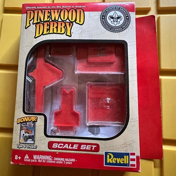 Revel Pinewood Derby Scale Set - Picture 1 of 2